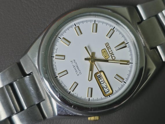 Seiko 5 White Dial Automatic 7S26-08D2 Men's Watch 36mm - Etsy