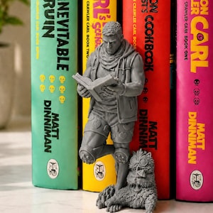 Dungeon Crawler Carl Book Insert, 3D Printed Bookshelf Decor, Carl & Princess Donut Figure, LitRPG Book Lover Gift