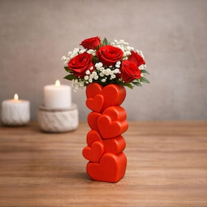 Heart Stack Valentine Vase – 3D-Printed Red Modern Bud Vase (14.5 cm) • Cute Romantic Gift • Desk/Home Decor bild 1
