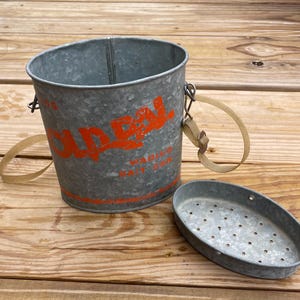 Vintage Old Pal Fishing Pail – Small Galvanized Metal Tackle Box