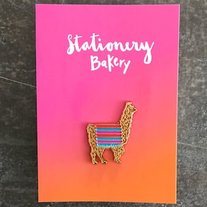 Llama enamel pin, Llama art, Llama jewelry, Llama brooch, Llama pin, bohemian, Peru