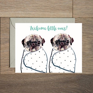 Cartão de chá de bebê - gêmeos bem-vindos - gênero neutro - menino - menina - pugs