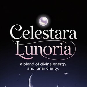 K&ouml;nnte beinhalten: Ein Bild mit dem Text "Celestara Lunoria" in wei&szlig;er und rosa Schrift. Das Bild zeigt eine perlenartige Kugel oben, einen Halbmond und Sterne vor einem violett-schwarzen Farbverlauf. Der Text darunter lautet "eine Mischung aus g&ouml;ttlicher Energie und Mondklarheit."