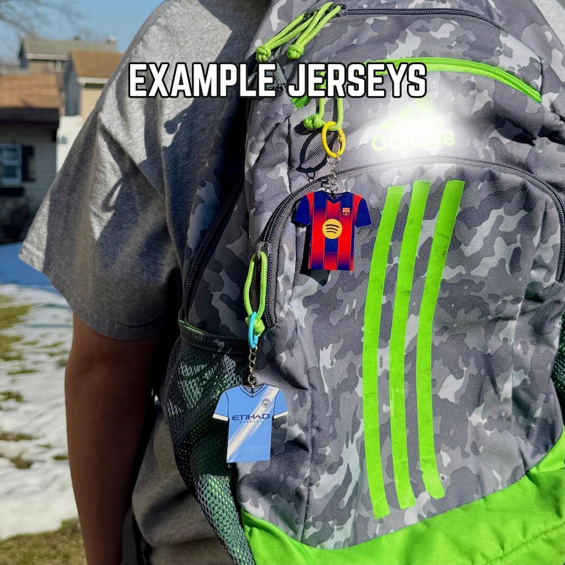 Llavero personalizado de Brasil / Nombre y número personalizados / Etiqueta para bolso de fútbol / Regalo para aficionados al fútbol del Mundial imagen 4