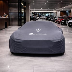 Funda protectora a medida para Maserati GranTurismo MC Stradale: protección interior de primera calidad, escudo transpirable para un rendimiento excepcional de este exótico automóvil italiano.