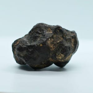 148g Rare Meteorite – Fresh Sky Fall Space Rock, Natural Astronomy Gift & Collector Specimen
