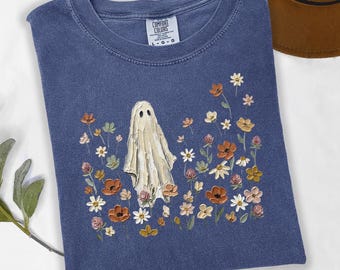 Comfort Colors® Vintage Wildflower Ghost Shirt, Spooky Floral Halloween Tee, Botanical Fall Top, Cottagecore Ghost Gift,Autumn Graphic Shirt