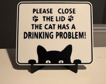 Funny Cat Bathroom Sign – “Close The Lid” 3D Printed Humor Wall Decor – Cat Lover Gift – Bathroom Wall Art