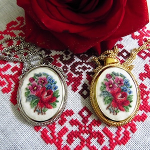 Petit Point Necklace