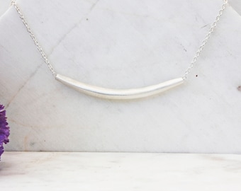 Silver bar necklace | Curved tube necklace | Fine silver necklace | Everyday necklace | Layering necklace | Fine silver necklace