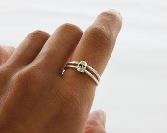 Silver Skull Ring | Delicate Skull Ring | Double Band Ring | Sterling Silver Ring | Gift for Her | Avant Garde Ring | Dark Ring