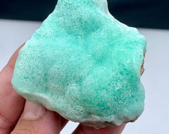 Esemplare di aragonite blu grezza: minerale cristallino naturale proveniente dal Pakistan (100,2 g)