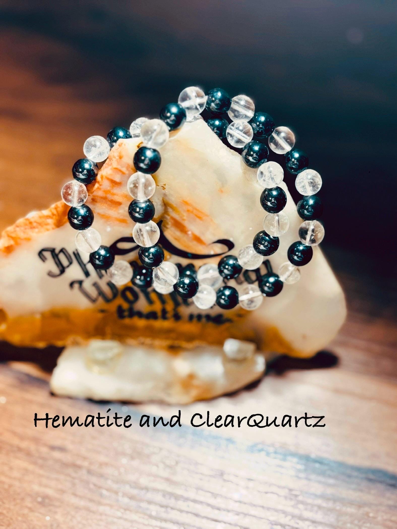 クリアクォーツとヘマタイトクリスタルのビーズブレスレット。パワー