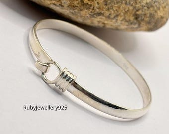 Handmade .925 Silver Caribbean Hook Bracelet. Free Shipping in a