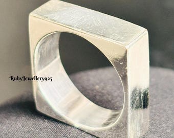 925 Sterling Silver Square Signet Ring - Modern Geometric Design
