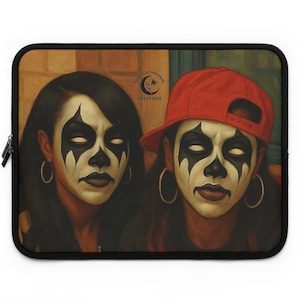 Laptop Hülle, Homegirl Goth Girlies Design - Alternative: Gothic Laptop Hülle, Edgy Tech Cover, Dark Aesthetic Accessoire, Teen Girl Geschenk