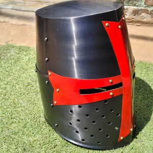 Medieval knight Crusader helmet, full-head great helm replica with red cross for costumes and collectors