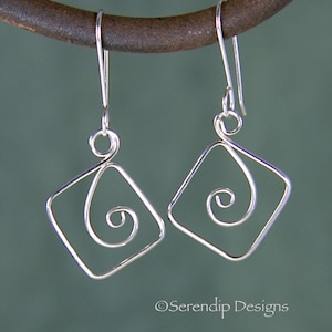 Square Spiral Silver Earrings,  Argentium Silver Square Spiral Earrings SE58