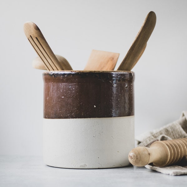 Surtido de vasijas de gres sumergidas antiguas para utensilios, cerámica de granja moderna, vasija marrón vintage, soporte para utensilios de cocina