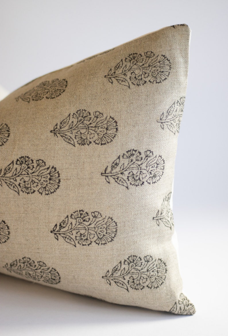 HabitationBoheme MARLOW Linen Lumbar Pillow Cover - Thumbnail 4