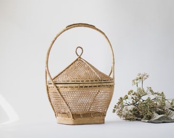 Vintage Lidded Basket with Handle, Asian Open Weave Basket, Organic Modern Minimalist Natural Decor, Lidded Decorative Basket