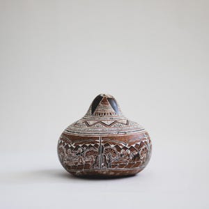 Hand Carved Peruvian Gourd Art, Folk Art from Peru, Peruvian Storyteller Gourd, Autumn Styling