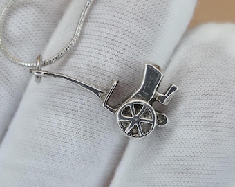 Dije de rickshaw de plata vintage: colgante de recuerdo de viaje asiático