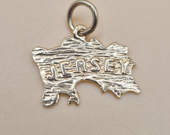 Dije o colgante vintage de mapa de la isla de Jersey en oro de 9 quilates