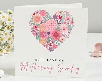 Tarjeta floral con corazón "Con amor en el Día de la Madre", hecha a mano, perfecta para mamá, personalizable, regalo único para ella, diseño primaveral colorido.