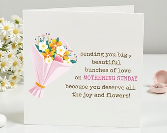Te envío un montón de amor en el Día de la Madre. Tarjeta de felicitación con ramo floral, perfecta para mamá, personalizable y hecha a mano.