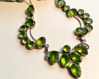 Stunning Vintage Silver and Peridot Colored Glass Yoke Style Necklace