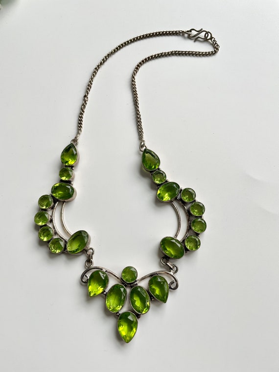 Stunning Vintage Silver and Peridot Colored Glass… - image 2