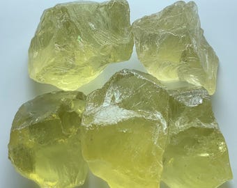 Roher Lemon Quarz Kristall: Natürlicher Gelber Edelstein (96 Karat)