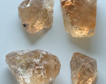 53974.0 - 900g 天然トパーズ原石：低グレード練習用石 - Etsy 日本