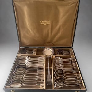 Conjunto de talheres Christofle Orfèvrerie banhados a prata, 61 peças, na caixa original · Talheres franceses de luxo · Presente de casamento para a família · Paris vintage