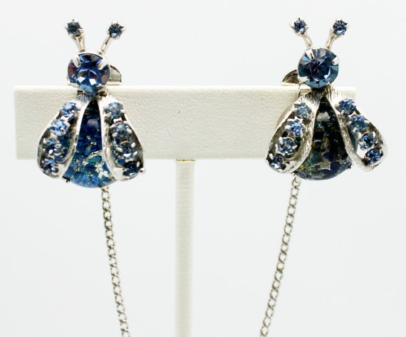 Sweater Guard Vintage Signed Warner Blue Art Glass