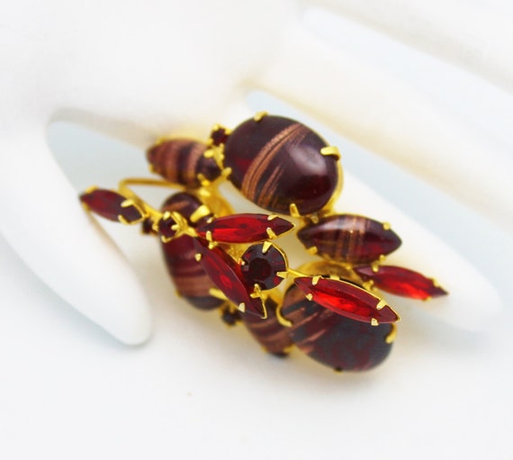 Vintage Red and Gold Art Glass Brooch - image 3