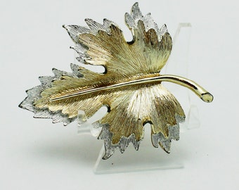 Vintage Sarah Coventry Brooch Natures Choice