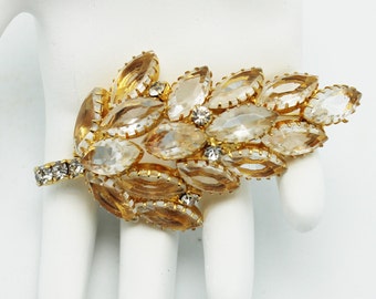 Lovely Leaf Brooch Clear Rhinestones in Goldtone