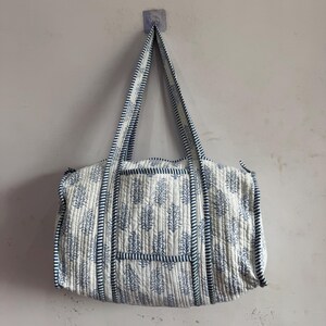 Handmade Indian Quilted Cotton Tote Bag: Reversible Shoulder Duffel