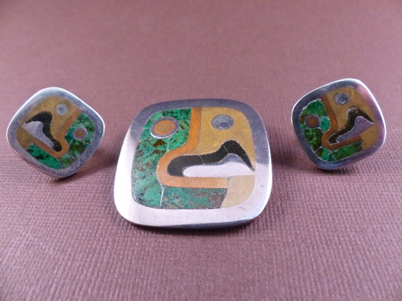 cubist vintage buttons