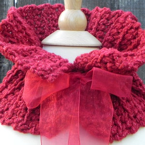 Easy Crochet Pattern, Beginner, Crochet Pattern, Festive Neck warmer, collar, scarfette, DIY crochet pattern image 1