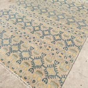 Blue Beige Oushak Rug soft, Modern, Durable, Low-Pile Flooring for home & office, Stylish patterned carpet squares, Handwoven Mastepiece
