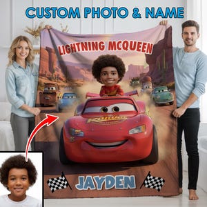 Spersonalizowany koc samochodowy Disney Lightning McQueen ze zdjęciem, koc Disney Pixar, prezent urodzinowy z welurowego pluszu zdjęcie 2