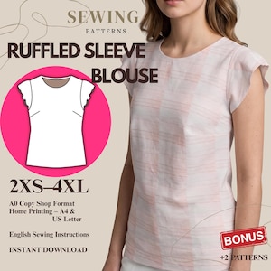 Peut inclure: Un patron de couture pour un chemisier à manches à volants avec une encolure ronde et un motif à carreaux rose clair et blanc. Le texte inclut SEWING PATTERNS, RUFFLED SLEEVE BLOUSE, 2XS-4XL, A0 Copy Shop Format, Home Printing – A4 & US Letter, English Sewing Instructions, INSTANT DOWNLOAD, BONUS +2 PATTERNS.