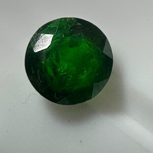 Garnet Demantoid Green Garnet Grossulare Garnet Round Shape Faceted Top color Gem quality Garnet 4.7MM size 0.5 carat weight