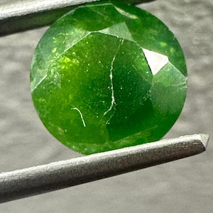 Garnet Demantoid Green Garnet Grossulare Garnet Round Shape Faceted Top color Gem quality Garnet 6.4MM size 1.8 carat weight