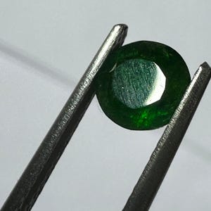 Garnet Demantoid Green Garnet Grossulare Garnet Round Shape Faceted Top color Gem quality Garnet 6.2MM size 1.4 carat weight