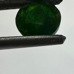 Garnet Demantoid Green Garnet Grossulare Round Shape Faceted Top Color Gem quality Garnet 5.6mm size 1.2carat weight