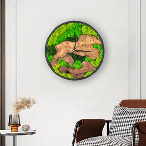 Moss Wall Decor Clock, Wooden Wall Clock, Artificial Moss Wall Decor, Uniqe Home Gift, Natural Gift